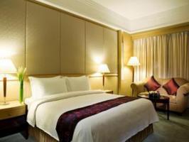 New World Shanghai Hotel